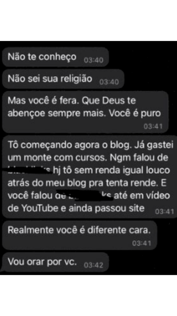 Mensagem de aluno dizendo que já gastou muito com cursos antes de chegar na comunidade